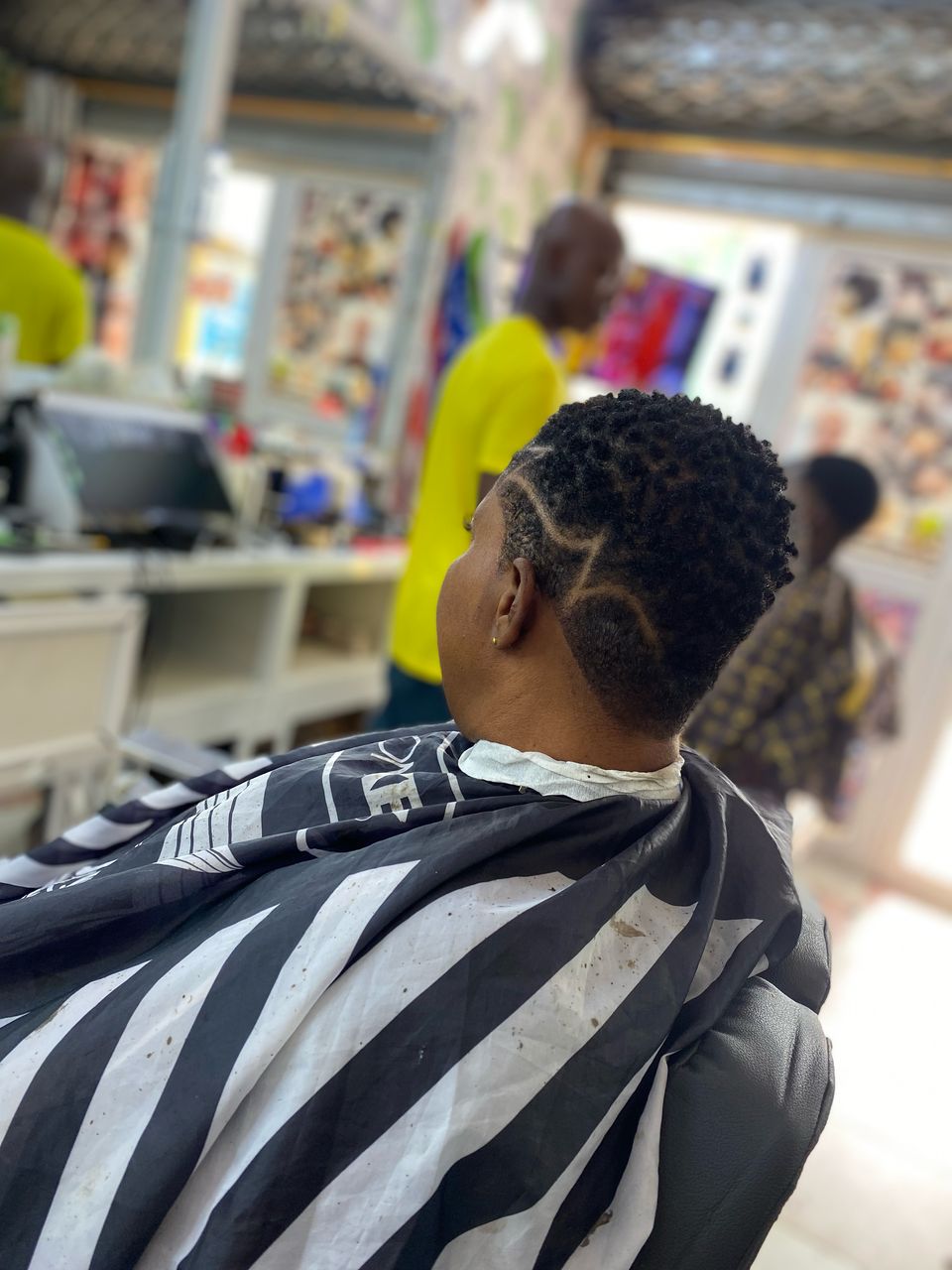 35296e7d-309d-4db5-864f-6bfd4bd408e8-1